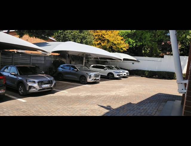 1,059M² OFFICE FOR SALE IN ILLOVO